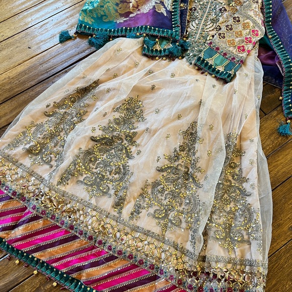 New - Picture 8 of 12